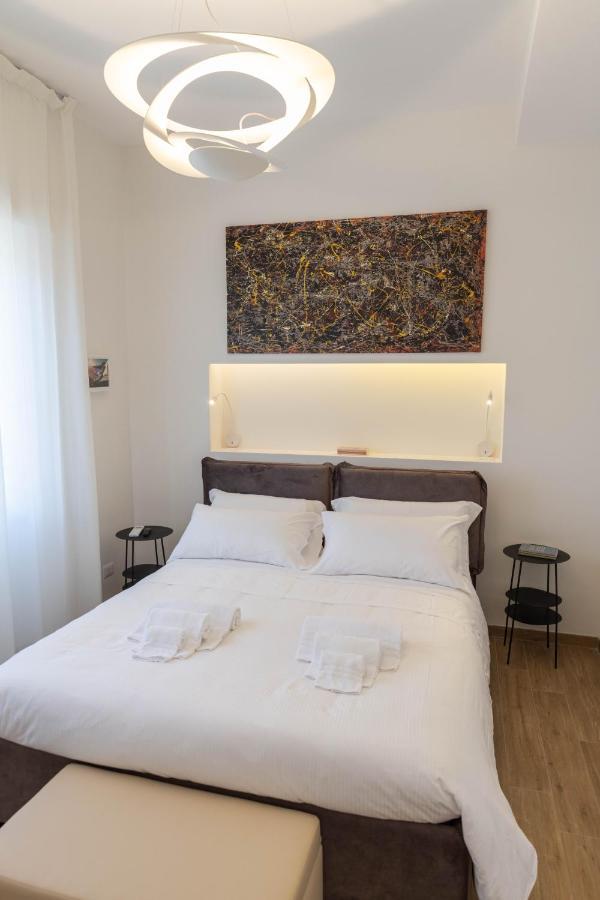 Colosseo Brightful Apartment With Rooftop Róma Kültér fotó